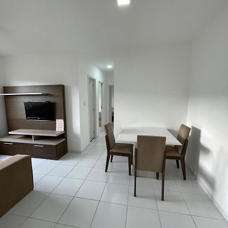 Apartamento No Setimo Andar - Estacionamento - 850 Metros Da Praia - Pet Friendly Caraguatatuba Exterior foto
